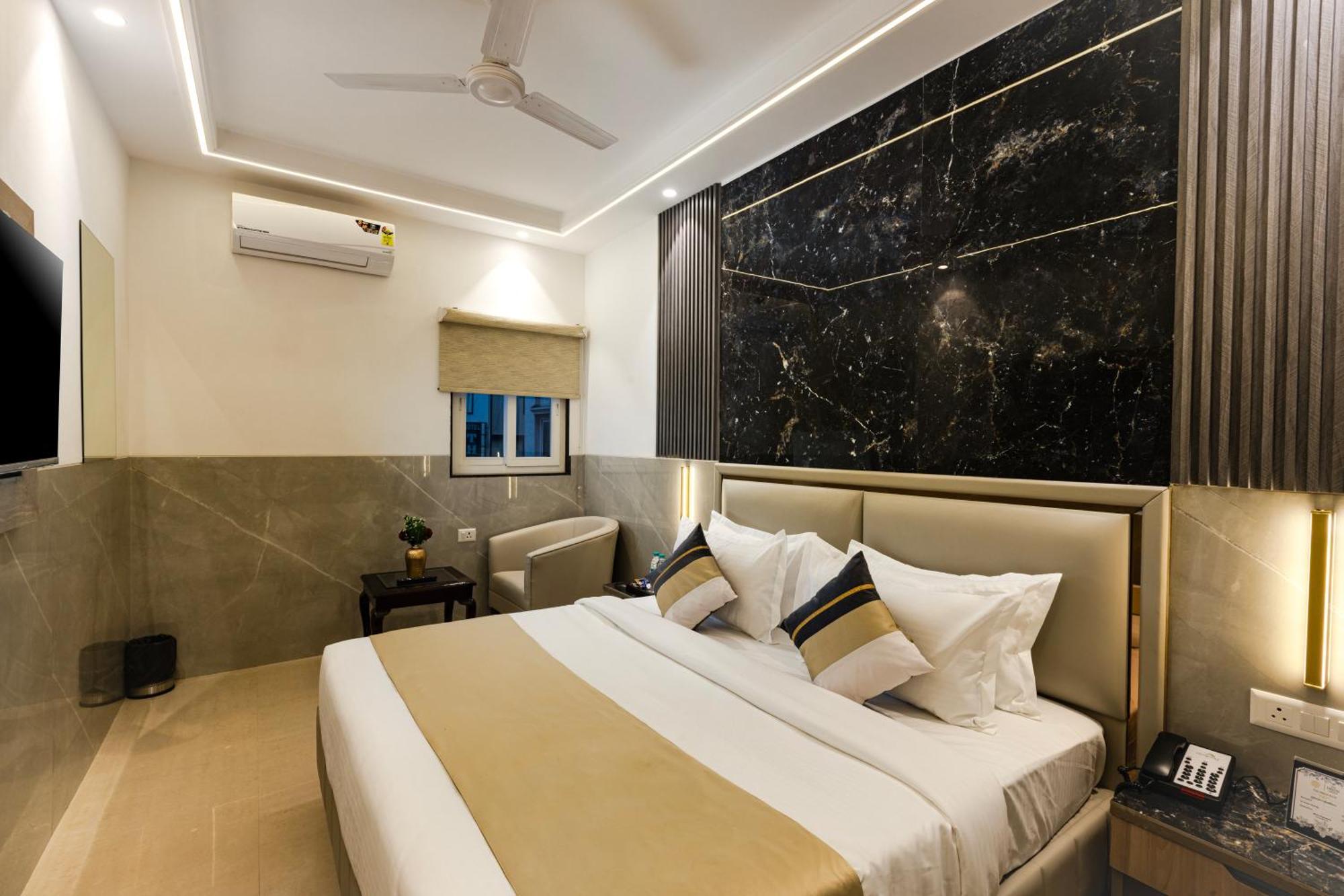The Orion Hotel Era - Delhi Airport Yeni Delhi Dış mekan fotoğraf